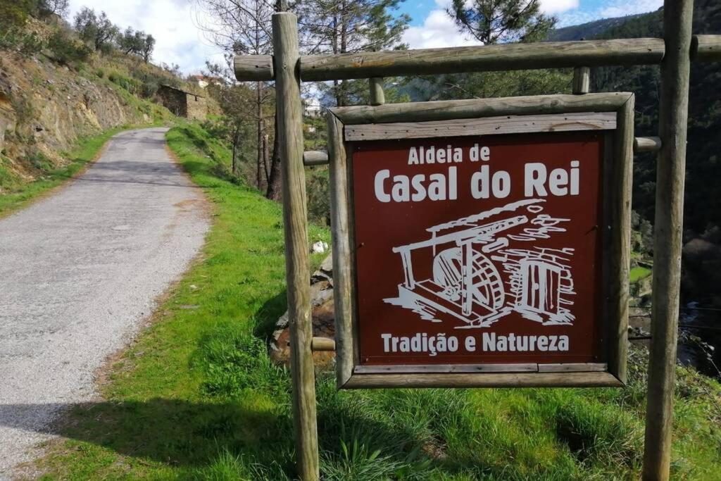 Casa do Avô Alváro - Refugio do Rei Casal do Rei  Esterno foto